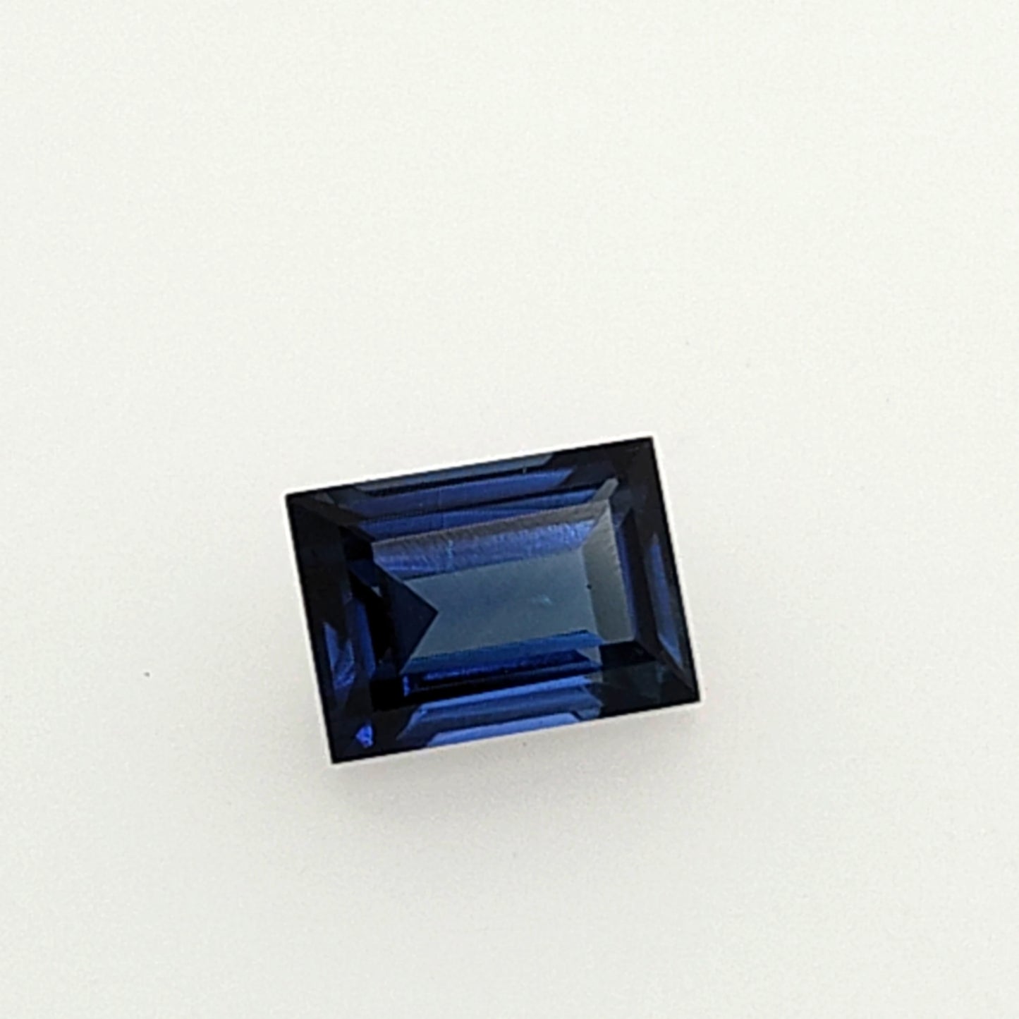 0.91 CT Blue Sapphire