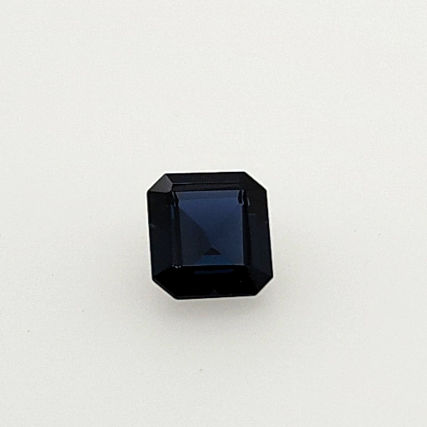 0.72 CT Blue Sapphire