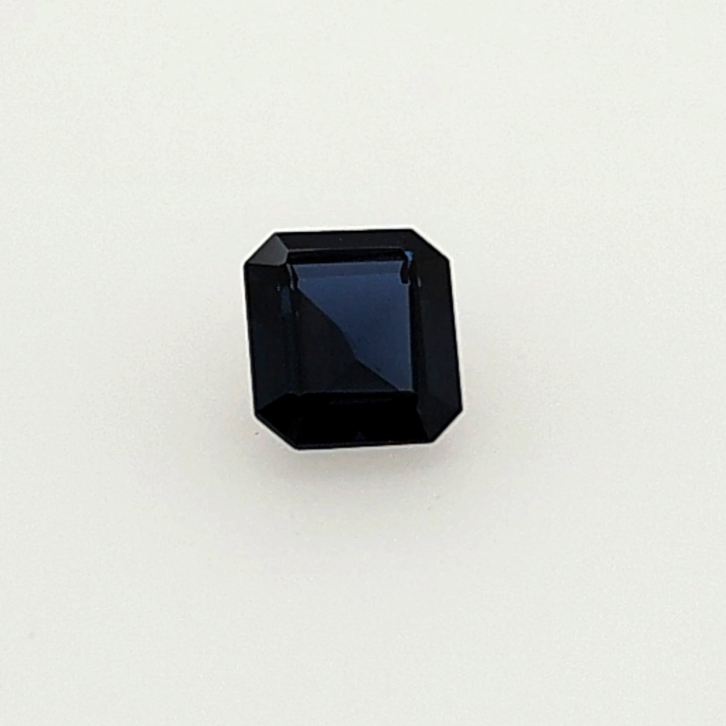 0.72 CT Blue Sapphire