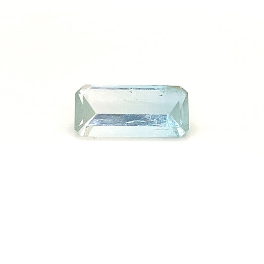 5.70 CT Elongated Emerald Aquamarine